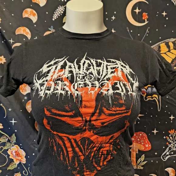 Black and Red Graphic T-Shirt - Picture 1 of 3